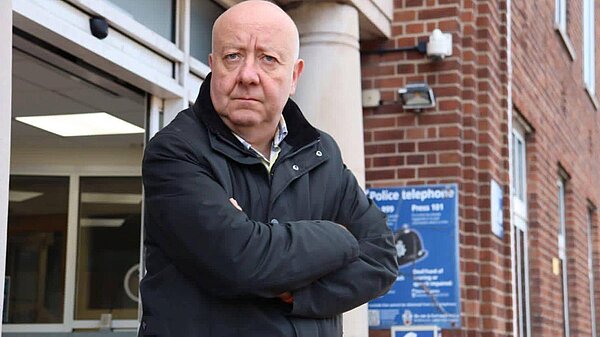 Steve Darling MP outside Torquay Police Station 
